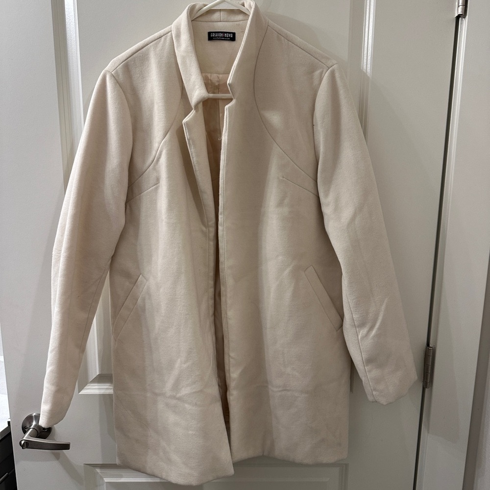 Cream trench
